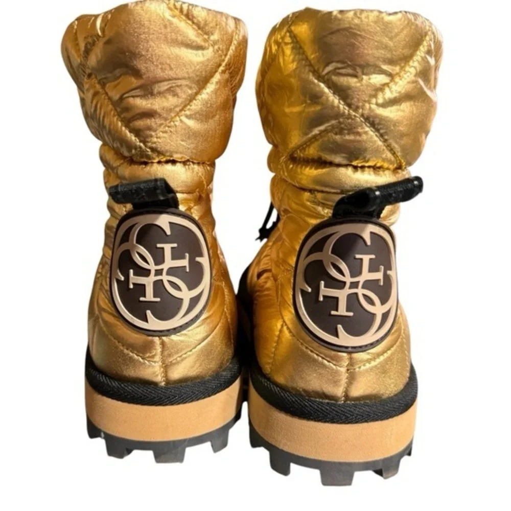 GUESS EUC Leian 2 Gold Womens Logo Booties sz 8.5M‎